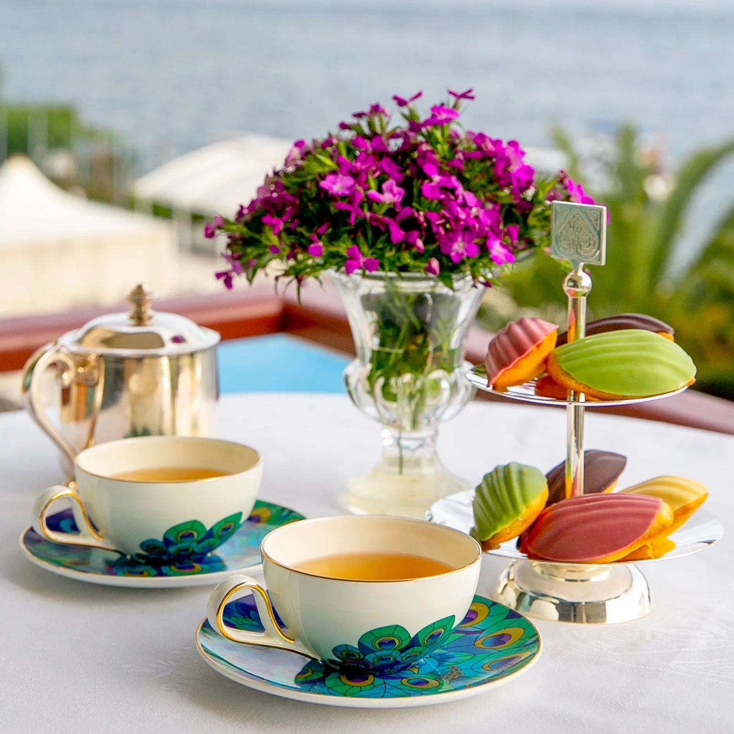 Ciragan Fine Pearl Tea Cup