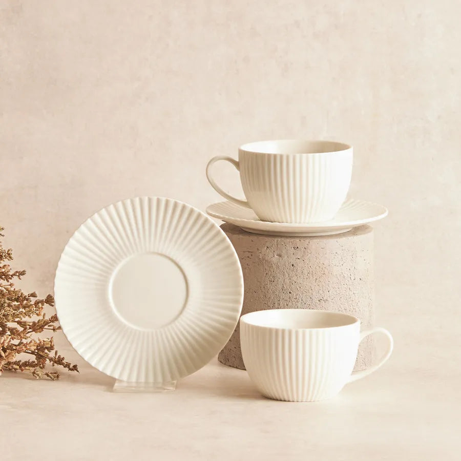 Seashell Porcelain Tea Cup and Saucer