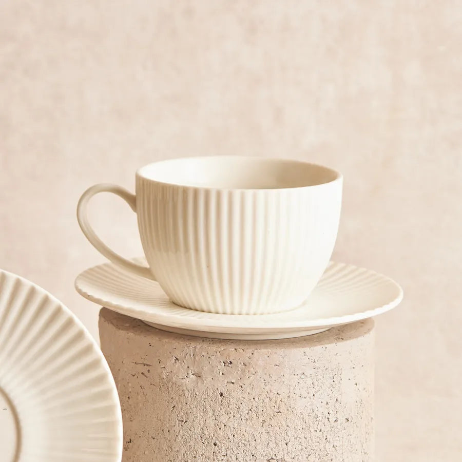 Seashell Porcelain Tea Cup and Saucer